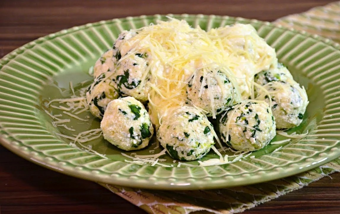 Nhoque Recheado de Ricota com Espinafre